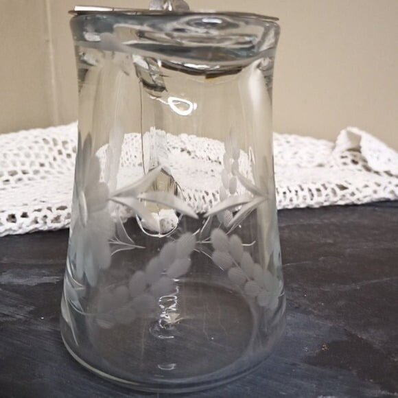 Vintage Cut Crystal Floral Glass Syrup Pourer Dispenser w/Silver Flip Top - Picture 6 of 6